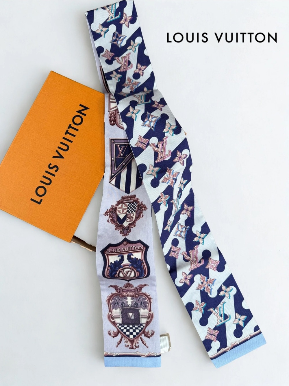 Louis Vuitton "Into Louis" Silk Bandeau – Bleu Gris – NIB/NWT - Picture 2 of 7